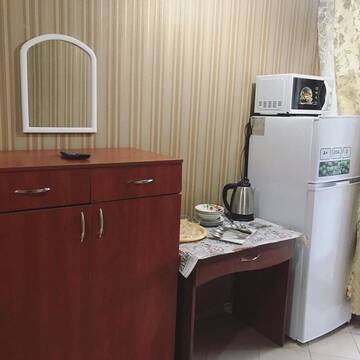 Фото номера Cемейный номер с собственной ванной комнатой Гостевой дом Гостевой дом Авина г. Кирилловка 2