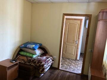 Фото номера Коттедж с 2 спальнями Гостевой дом Заповедная, 29 г. Кирилловка 3